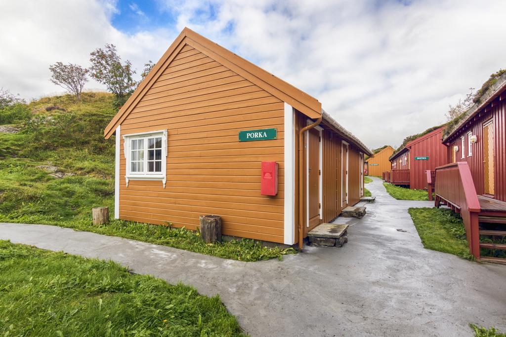 Haholmen - By Classic Norway Hotels Karvag Экстерьер фото